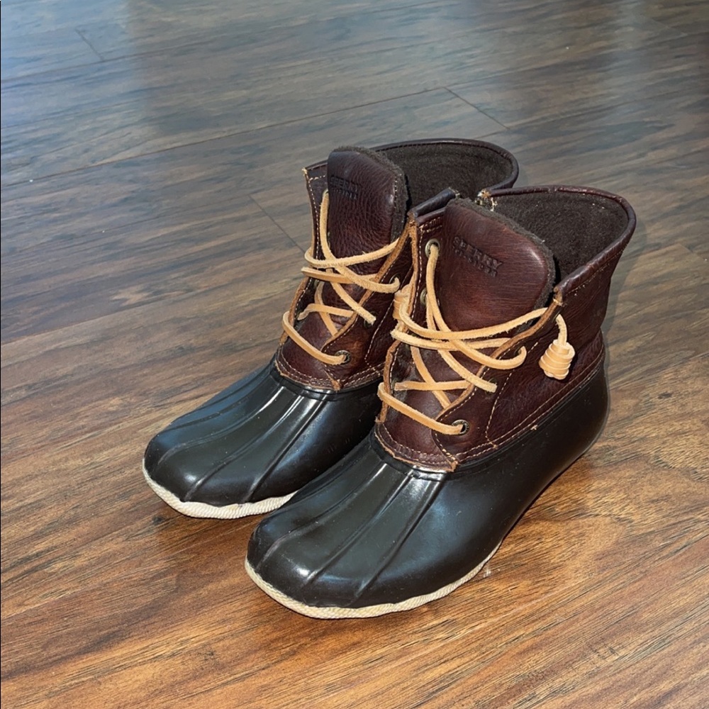 Sperry duck boots